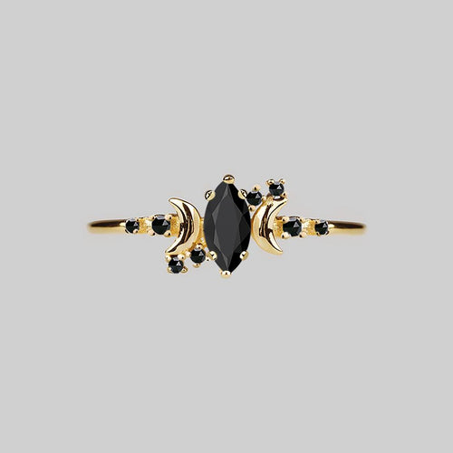 ENCHANTE. Green Quartz Gold Leaf Detailed Ring