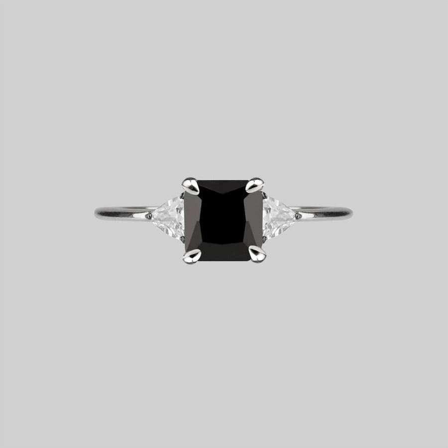 black spinel gemstone ring silver