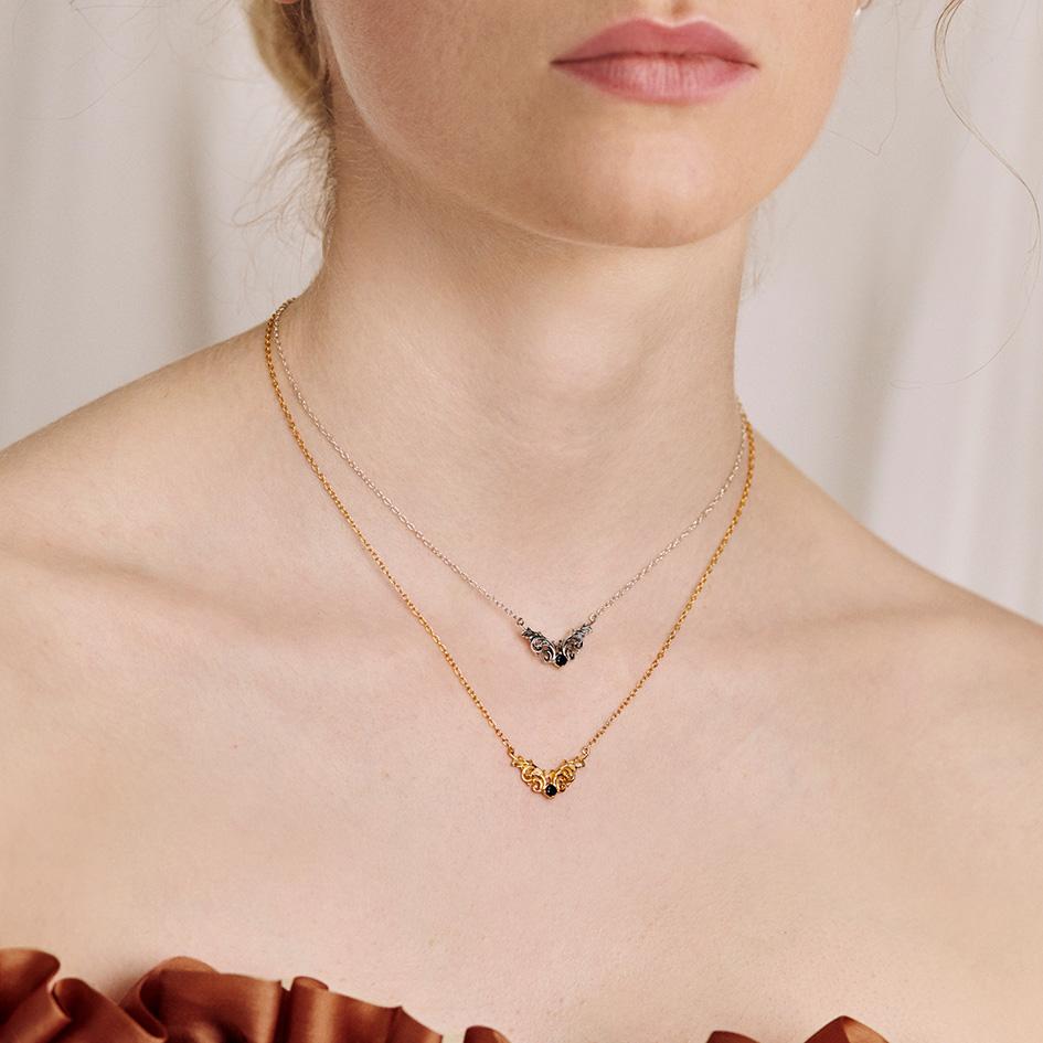 black gemstone detailed necklace