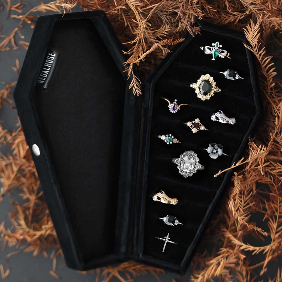 Black jewellery box