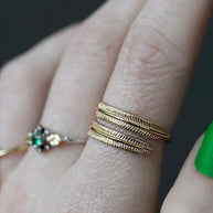 detailed feather ring gold 
