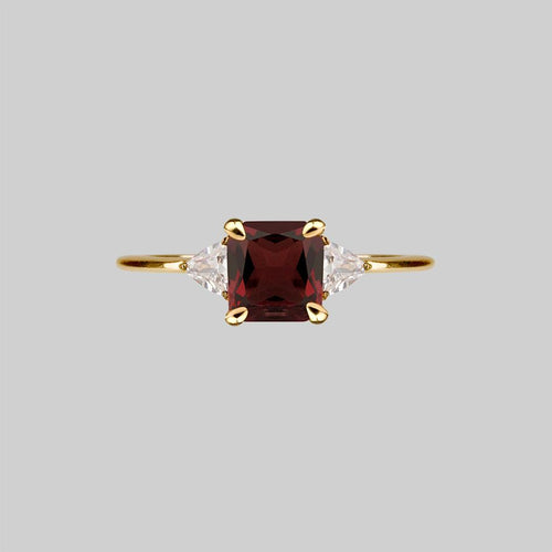 MONTAGUE. Amethyst Teardrop Gold Ring