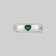 green heart silver band ring 
