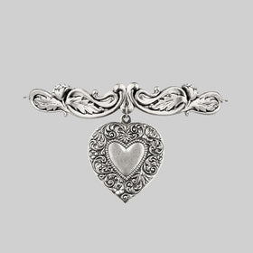 LOVE STRUCK. Ornate Heart Choker - Silver