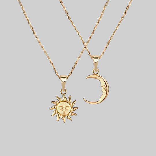 ELIN. Sun & Moon Layering Necklaces - Gold