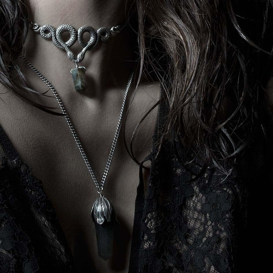 A DARK LURE. Snake Labradorite Gemstone Chain Choker REGALROSE