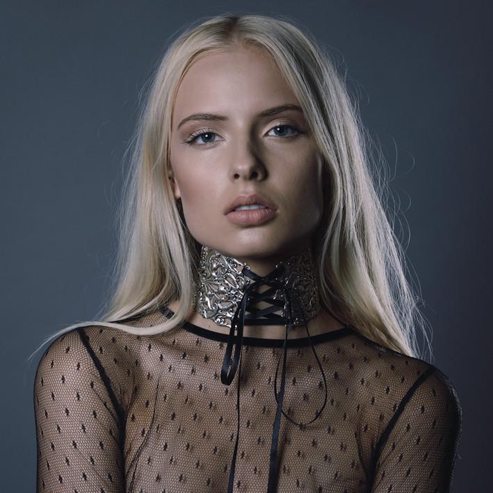 Model showcasing regina grand baroque corset choker 