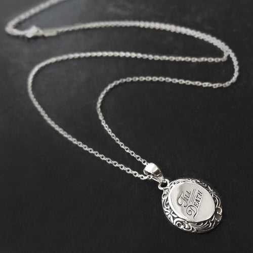 HALF HEARTED. Pierced Chunky Chain & Moon Charm Necklace - Silver