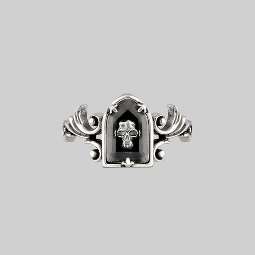 MAGDALENA. Black Spinel Gothic Ring - Silver