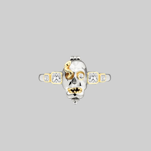 EBONY. Gothic Skull & Clam Shell Ring - Gold