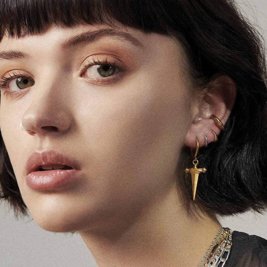 Simple Gold Clicker Hoop Earrings - 10mm